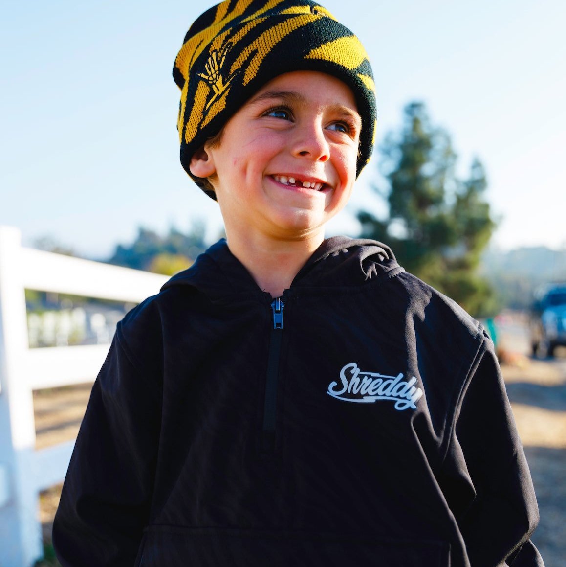 Team Jacket Black 2.0 (Youth) - Shreddy