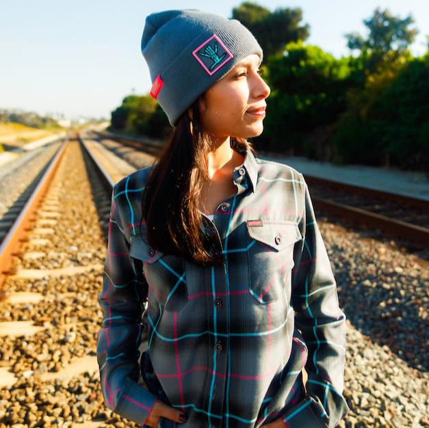 Shreddy Flannel x Dixxon V7 (WOMENS) - Shreddy