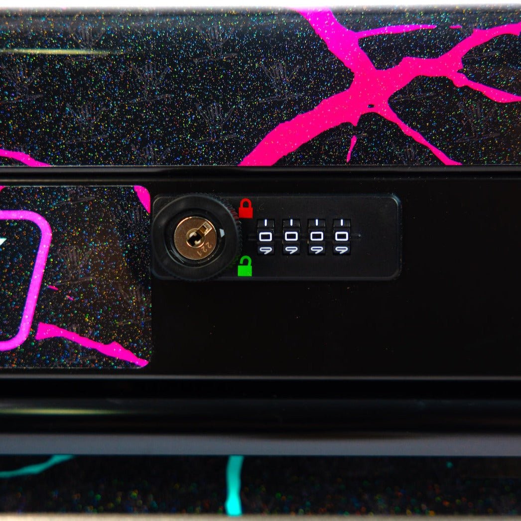 Combo Box 5-Drawers | CRACKED ShreddyBox 159-Piece Metric and SAE Toolbox - Shreddy