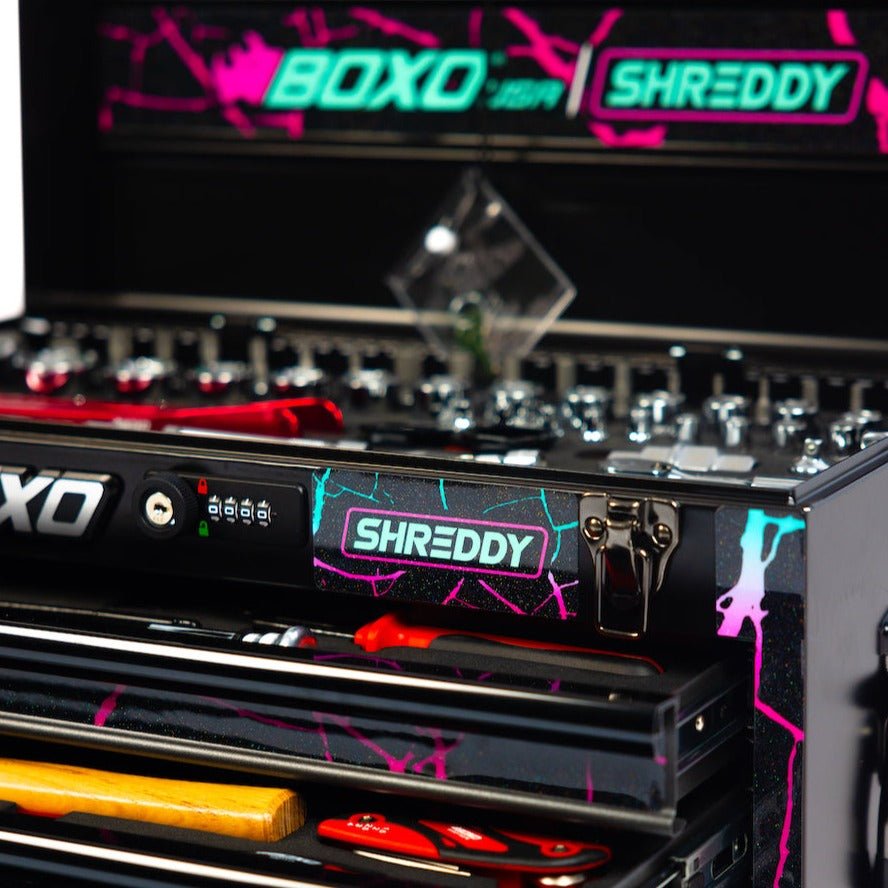 G Reddy Box Motobox 3-Drawers | CRACKED ShreddyBox 103-Piece metric Toolbox